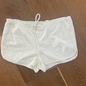 Tory Burch white shorts size medium